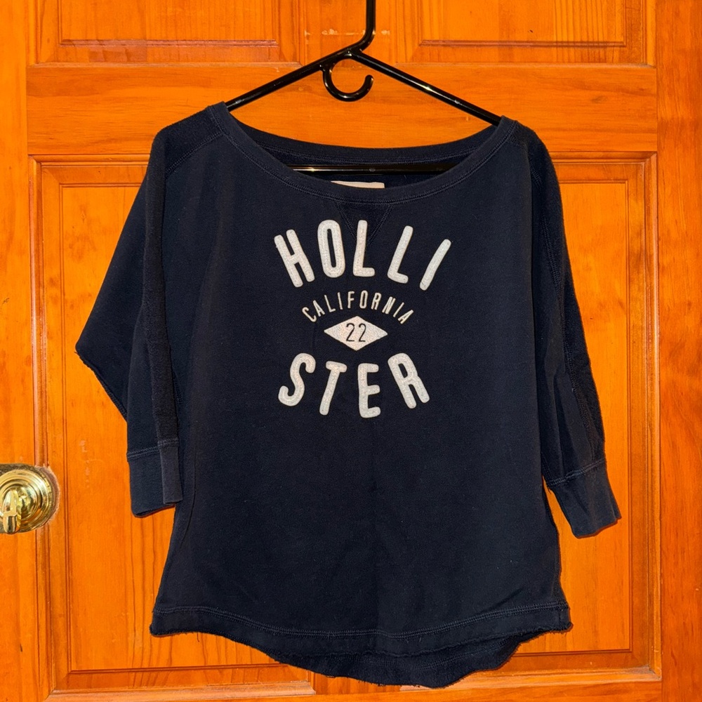 Hollister oversized logo sweater